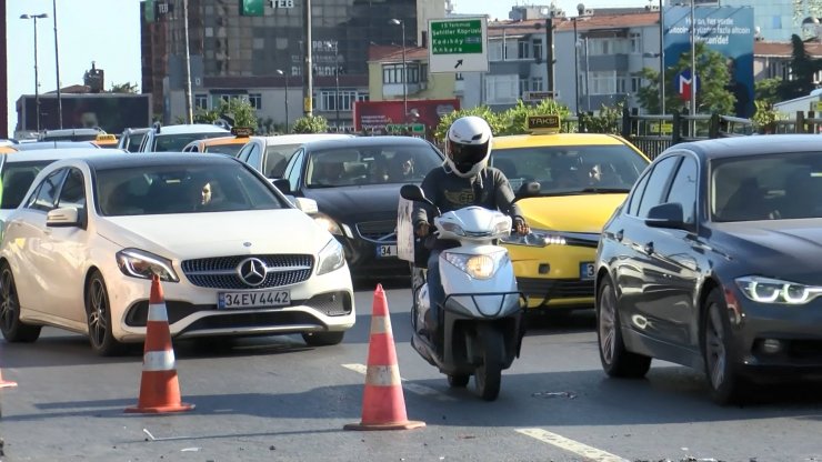 Zincirlikuyu'da zincirleme kaza: 2 yaralı