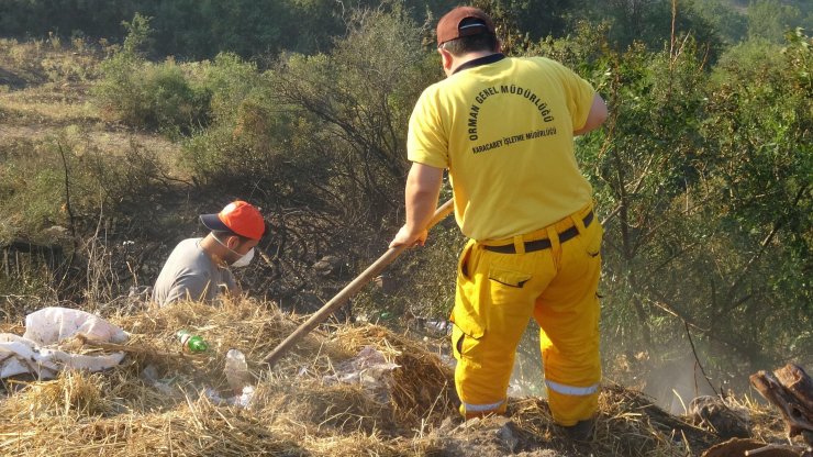 Balıkesir'deki orman yangınında soğutma çalışmaları sürüyor