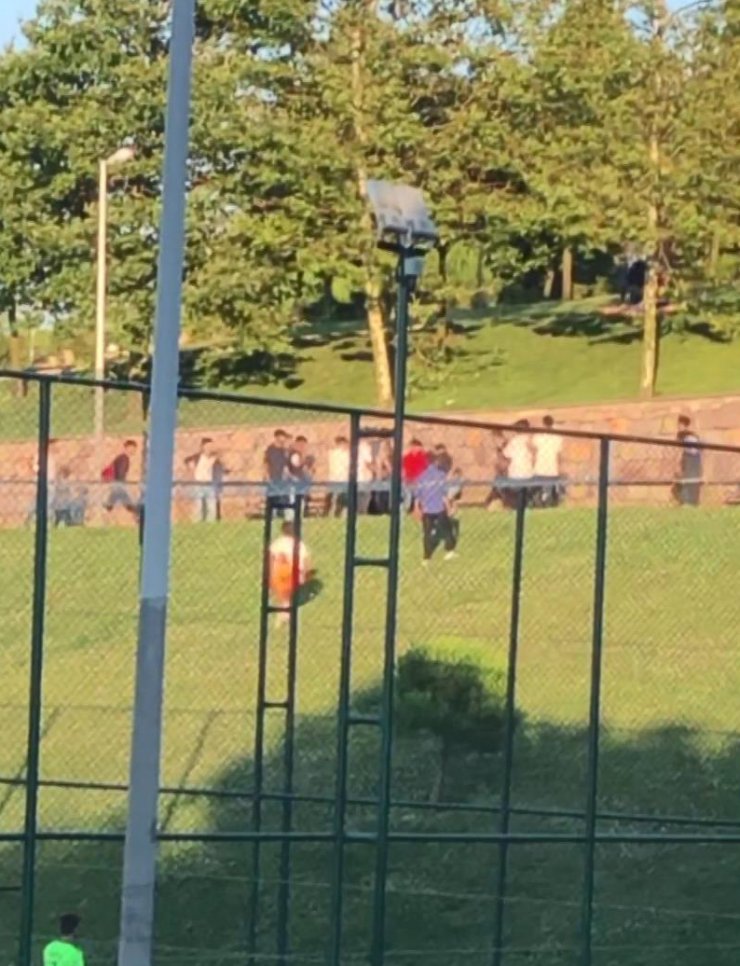 Çocukların kavgasında silah sesleri