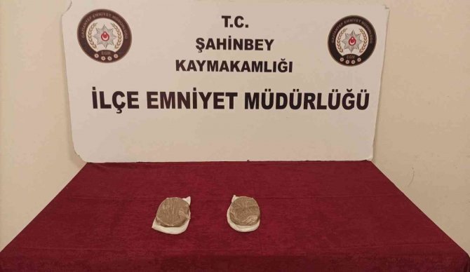 Polisten kaçan şahsın üzerinden uyuşturucu çıktı