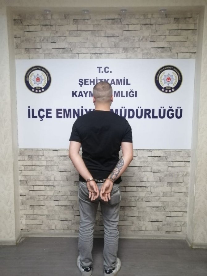 Gaziantep’te 104 kök Hint keneviri ele geçirildi