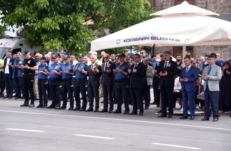 Kayseri'de kalp krizinden yaşamını yitiren polis için tören