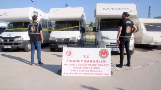 Sahillerde kaçak motokaravan avı