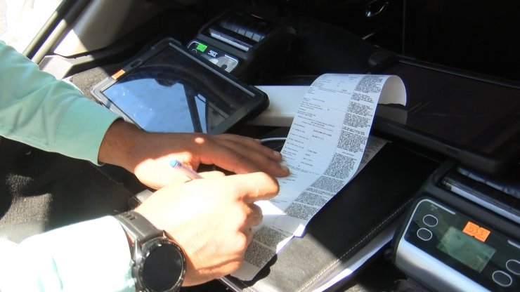 Taksilere denetim: Turist olsak bizi arabaya alırlar