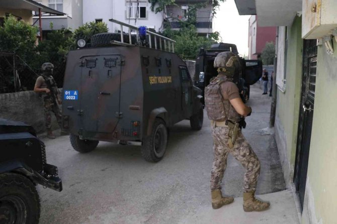 Adana’da DEAŞ operasyonu: 5 gözaltı