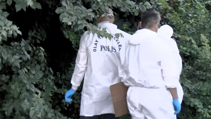 Ağaçlıkta kadın cesedi bulundu