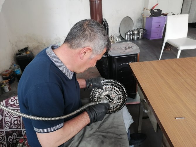 Konya'da bakır işleme ustalığı yok olmaya yüz tutuyor