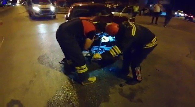 Erzincan’da iki aracın çarpışması sonucu 4 kişi yaralandı