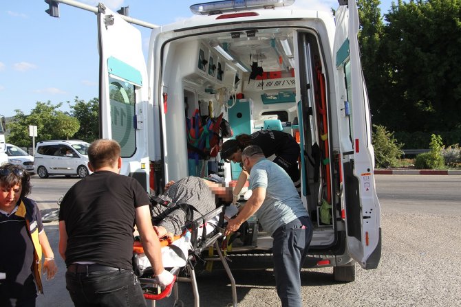 İki ayrı motosiklet kazası: 1’i ağır 4 yaralı