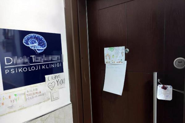 'Ünlülerin psikoloğu'nun diploması ve klinik açma yetkisi yokmuş