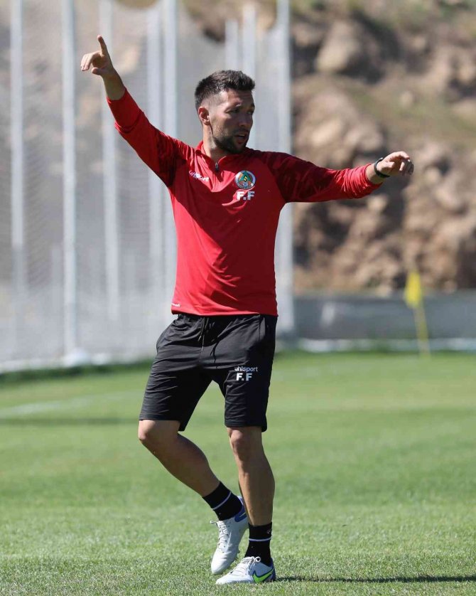 Alanyaspor, yeni sezon hazırlıklarına devam ediyor