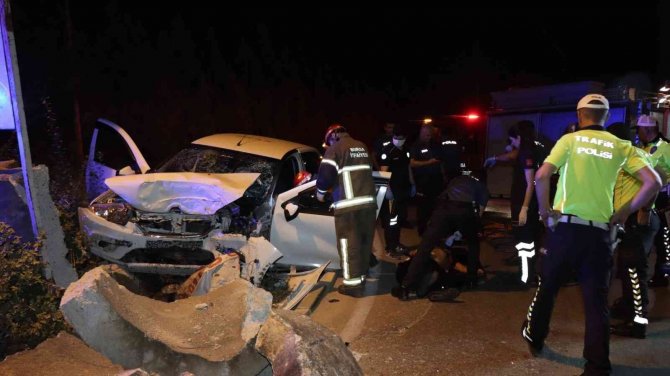 Bursa’da feci kaza: 1 ölü 2 ağır yaralı