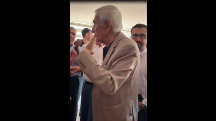 CHP İl Başkanlığı’na giden kayyum heyeti ile partililer arasında gerginlik