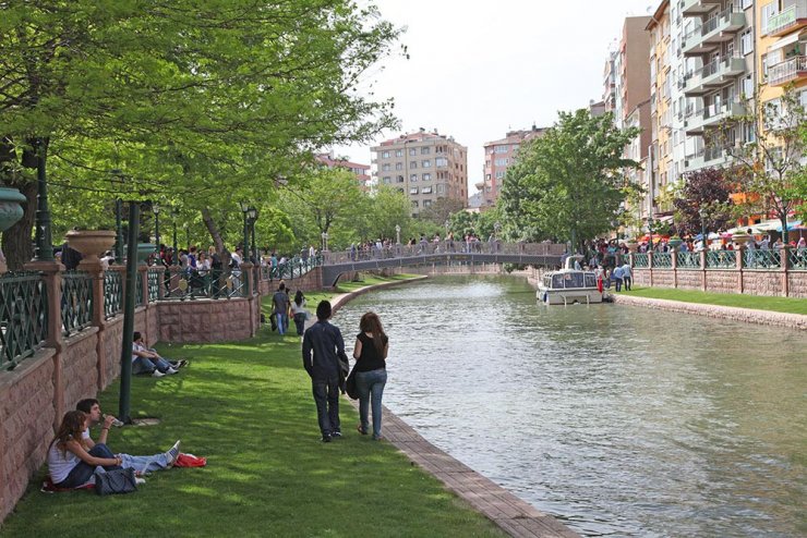 Eskişehir, 5'inci kez 'Öğrenci Dostu Üniversite Şehri' seçildi