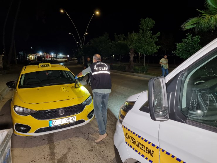 Laf atma kavgasında bıçaklanarak ağır yaralandı