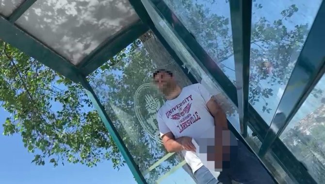 Otobüs durağında bekleyen kadını taciz eden şüpheli tutuklandı