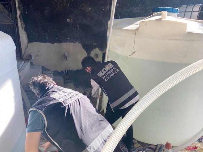Sahte içki için hazırlanan 7 bin 600 litre alkollü sıvı ele geçirildi