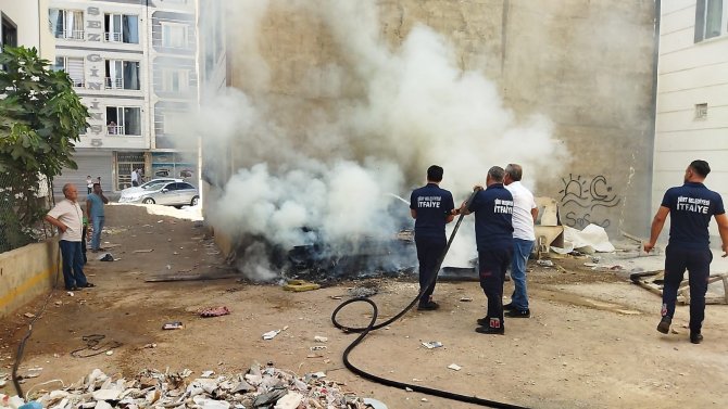 Siirt’te çocukların kibritle oyunu yangın çıkardı