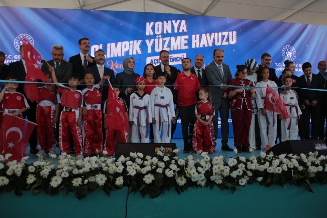 Bakan Kasapoğlu, Konya'da 5. İslami Dayanışma Oyunları etkinlik alanını gezdi