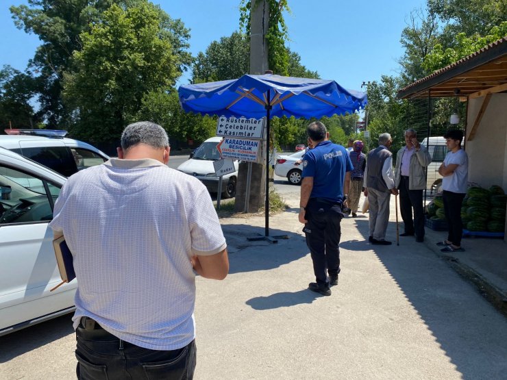 Aracında otururken silahla vuruldu