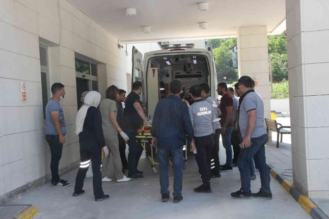 Arazi anlaşmazlığında silahlar konuştu