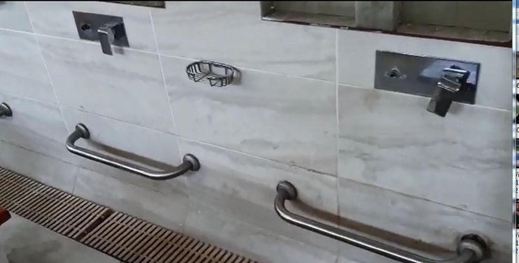 Camilerden, 'abdest alma' bahanesiyle musluk çalan 2 şüpheli yakalandı