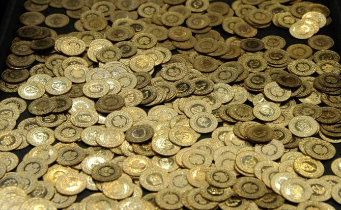 Düğün sezonu başladı, çeyrek gramlara ilgi yükseldi