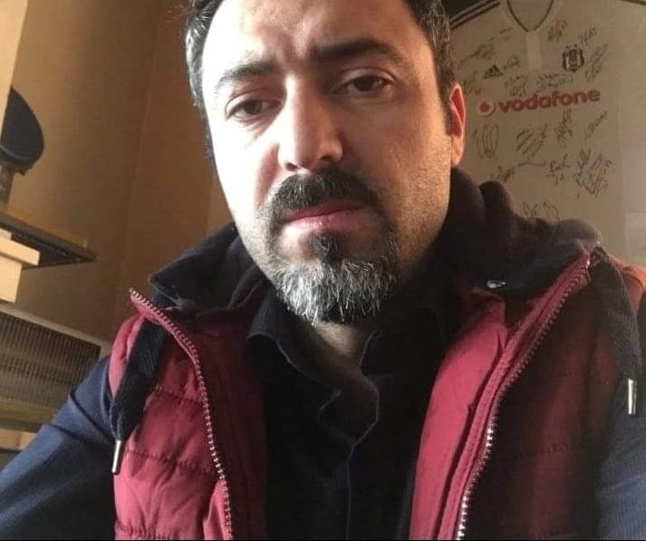 Eşini bıçaklayarak öldürüp polise teslim oldu