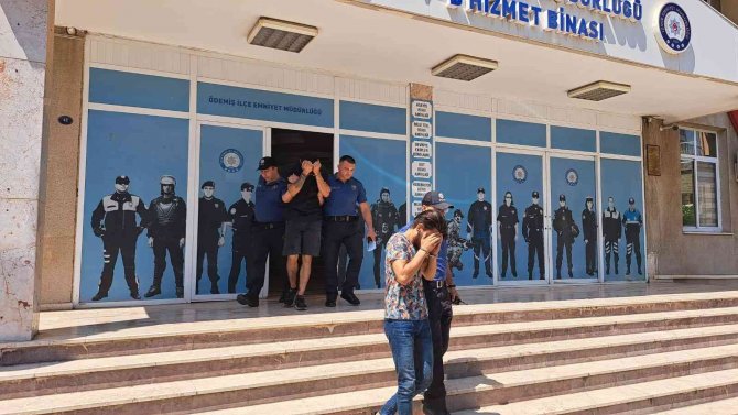 İzmir’de zeytinyağı hırsızları suçüstü yakalandı