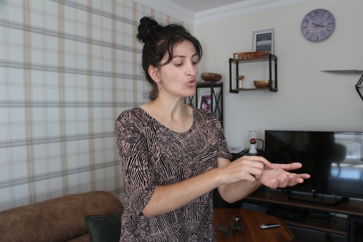 Kadınların saç saça çocuk kavgası kamerada