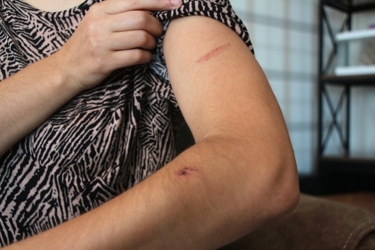 Kadınların saç saça çocuk kavgası kamerada