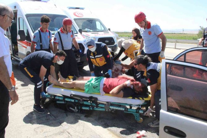 Karaman-Konya karayolunda can pazarı: 1’i bebek 3 ağır yaralı