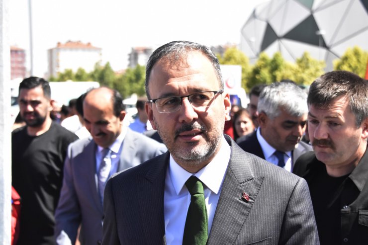 Konya Olimpik Yüzme Havuzu, Kasapoğlu'nun katılımıyla açıldı