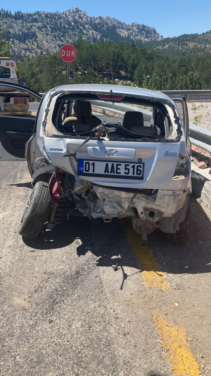 Konya'da iki otomobil çarpıştı! Yaralılar var