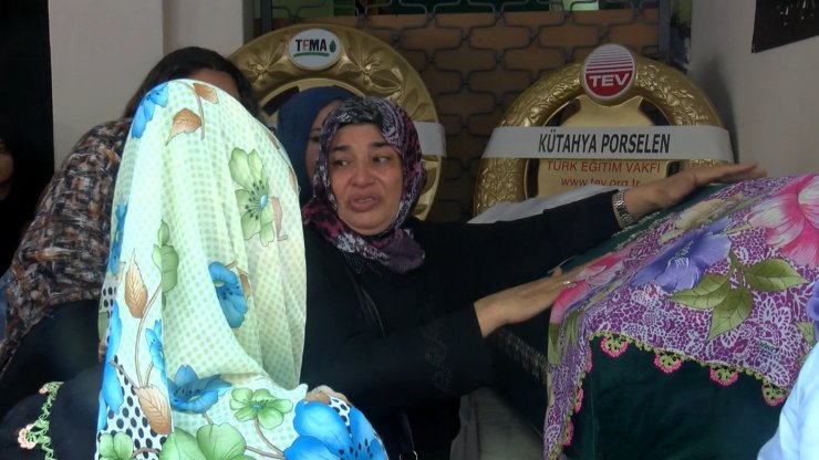 Pınar Damar gelinlikle son yolculuğuna uğurlandı