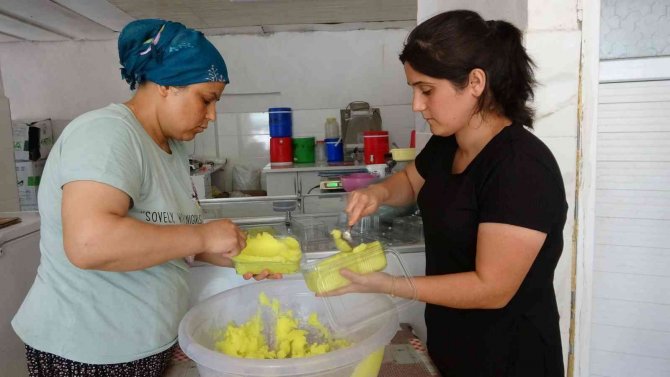 Sıcaklar arttı limon dondurmasında üretim katlandı