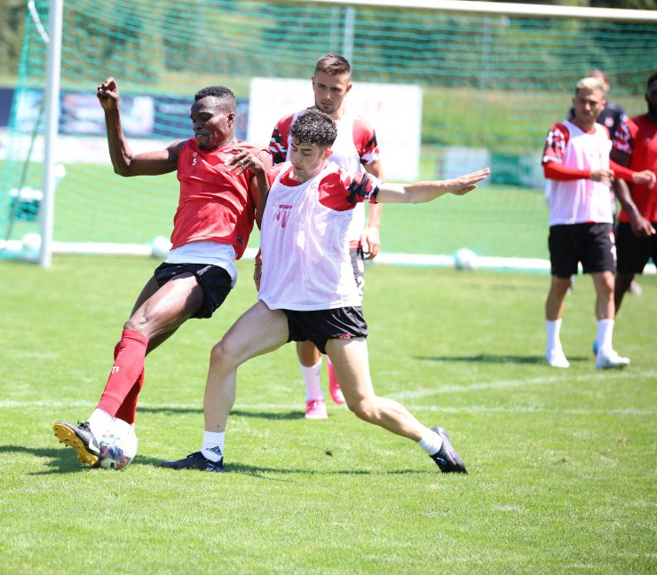 Sivasspor'un Avusturya kampı sürüyor