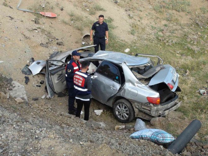 Yozgat’ta araç menfeze düştü: 1 ölü, 2 yaralı