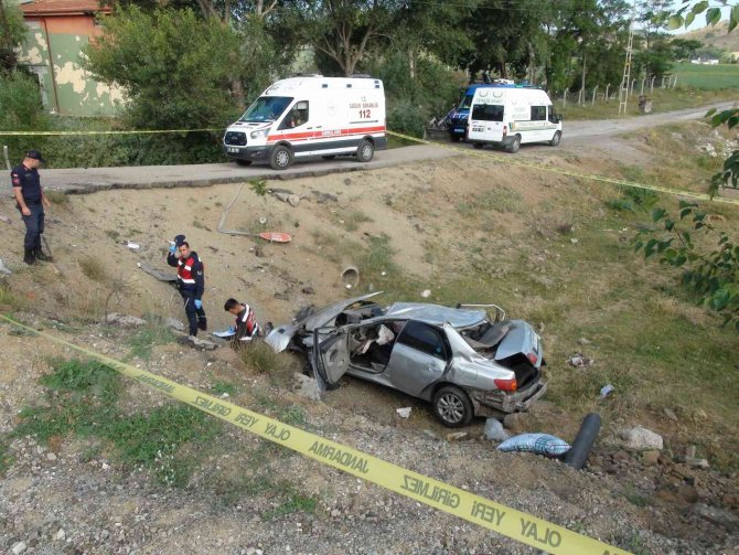 Yozgat’ta araç menfeze düştü: 1 ölü, 2 yaralı