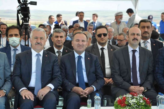 Bakan Bozdağ'dan hasta ve tutuklu hükümlerle ilgili kritik açıklama