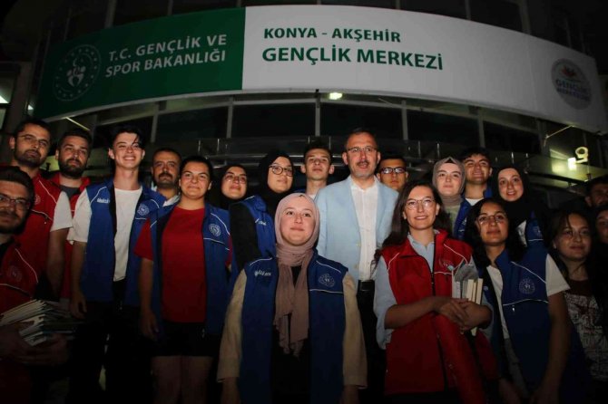 Bakan Kasapoğlu Akşehir’de incelemelerde bulundu