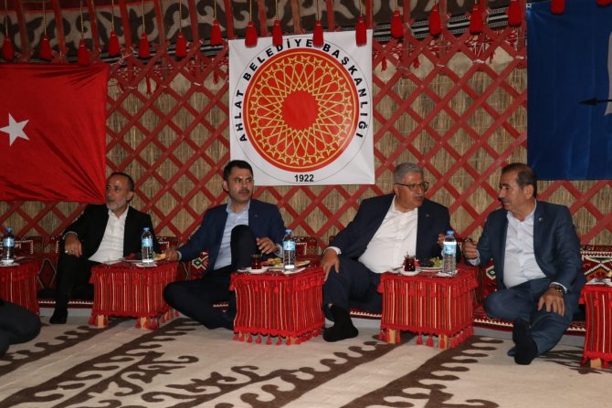 Bakan Kurum: “Selçuklu’nun başkenti Ahlat ülkemiz için çok önemli”
