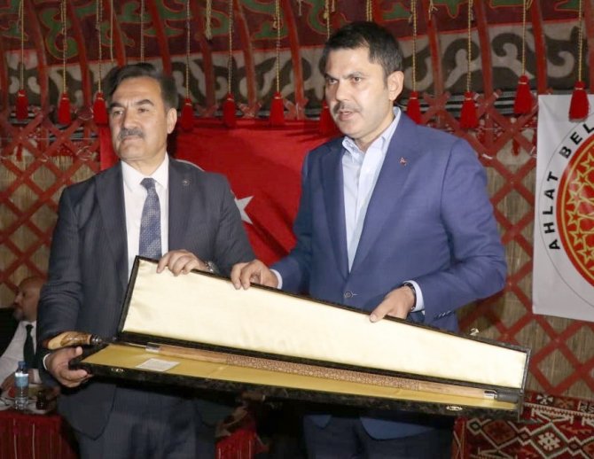 Bakan Kurum: “Selçuklu’nun başkenti Ahlat ülkemiz için çok önemli”