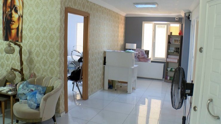 Esenyurt'ta kaçak muayenehaneye baskın