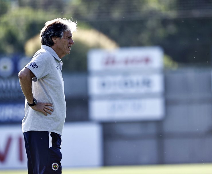 Fenerbahçe’de Joao Pedro, ilk antrenmanına çıktı