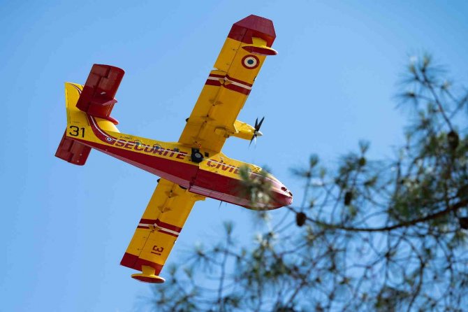 Fransa’da orman yangınları: 20 bin 800 hektar alan küle döndü