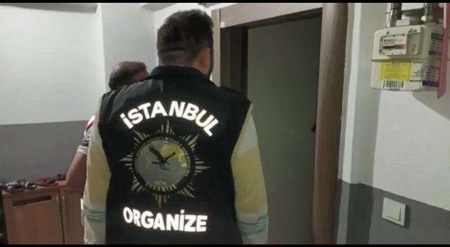 İstanbul merkezli 8 ilde FETÖ operasyonu