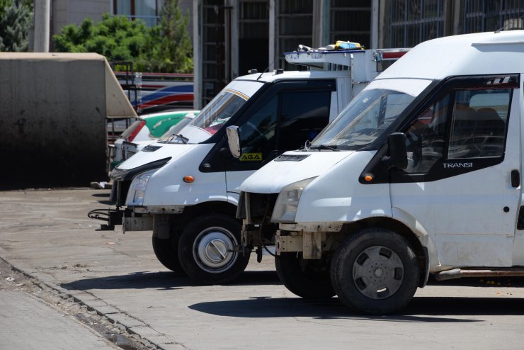 Kazalı araçların 60 bin TL'lik motor aksamının çalındığı 47 gün sonra fark edildi