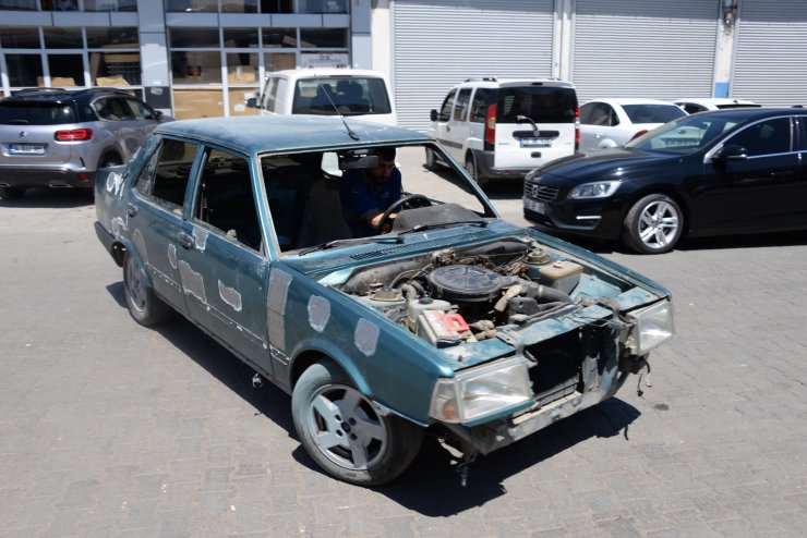 Kazalı araçların 60 bin TL'lik motor aksamının çalındığı 47 gün sonra fark edildi