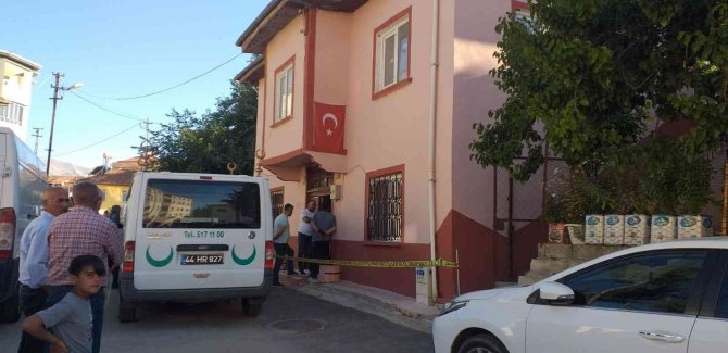 Malatya'da Kıbrıs gazisi evinde ölü bulundu